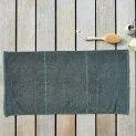 Tilda vert foncé, serviette 50x100 cm - Serviettes douces et serviettes de douche | Stadtlandkind