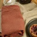 Serviette Erik 45x45 cm Tomate séchée - De beaux textiles de cuisine comme des torchons ou des serviettes de table | Stadtlandkind