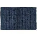 Badteppich Tiles Dark Blue - Unverzichtbare Utensilien für einen unvergesslichen Badespass | Stadtlandkind
