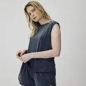 Cupro Sleeveless Top Midnight Blue - Can be used as a basic or eye-catcher - great shirts and tops | Stadtlandkind