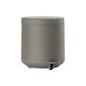 Pedal bin Ume, Taupe - Essential utensils for an unforgettable bathing experience | Stadtlandkind