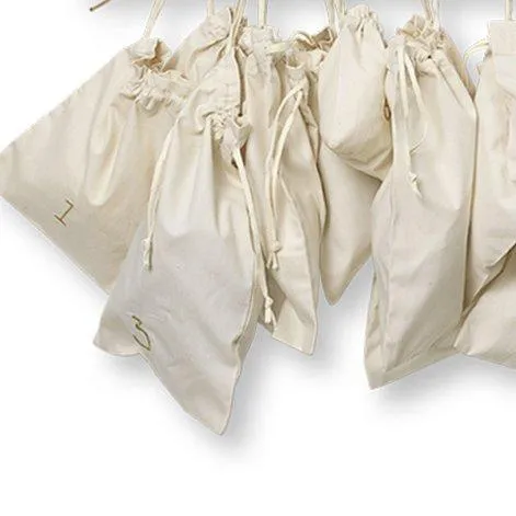 24 Bags Christmas Countdown Off-White - ferm LIVING