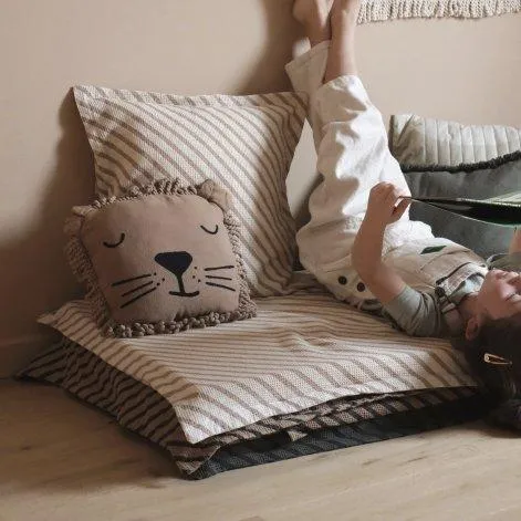 Sesame lion cushion - Nobodinoz